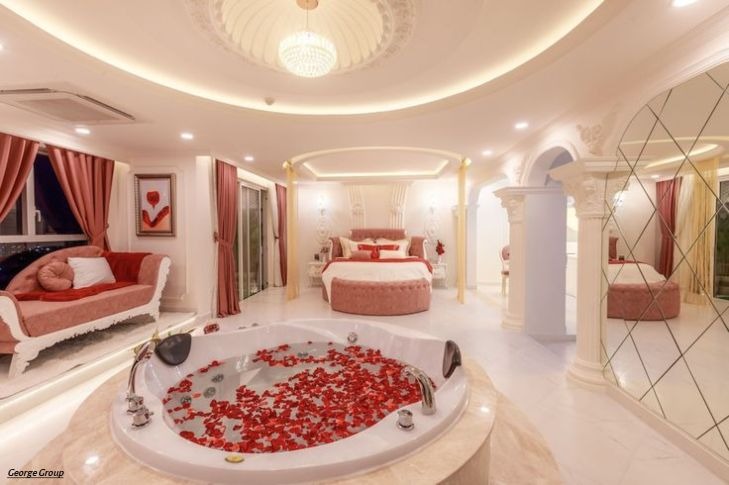 Hotel Room Decoration