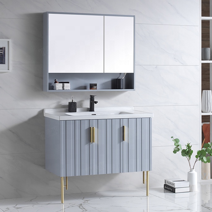 Light Luxury European Style Floor Mounted Free Standing Solid Wood Waterproof Bathroom Vanity Cabinet Set