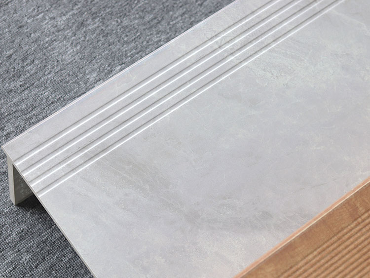 Hot Selling Decor Tile Multi Size House Porcelain Stair Ceramic Tiles Groove Staircase Tiles