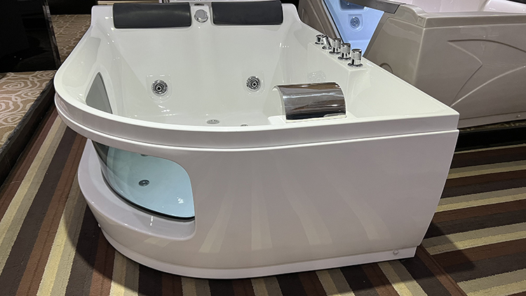 Indoor 2 Person Couple Spa Bath Hydromassage Jetted Tub Air Bubble Massage Corner Bathtub