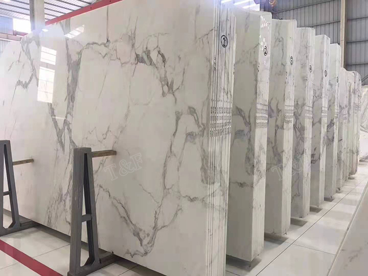 China Wholesale Polished Natural Floor Stone Countertop Price Carrara White Marble Quartz Big Slab for Project