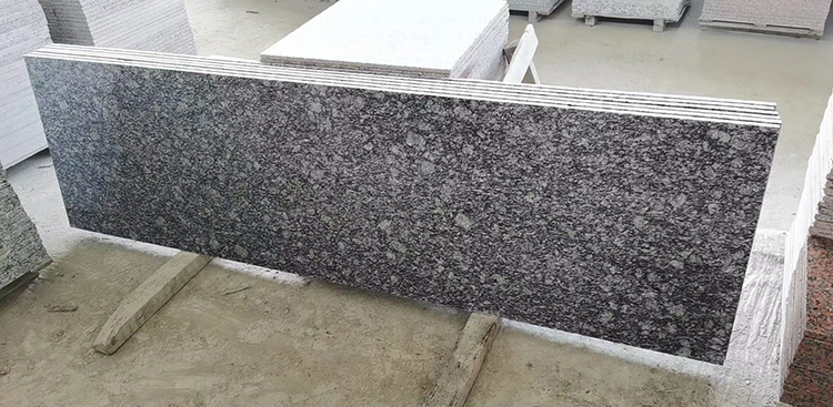 China Black White Grey Countertop Plate Table Top Paving Stone Floor Price Slab Granite for Floor and Wall