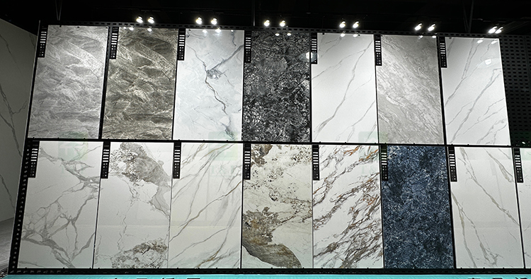 China 1200x2400x9mm Large Size Artificial Calacatta Gold Floor Backsplash Wall Background Panel Sintered Stone Big Slabs