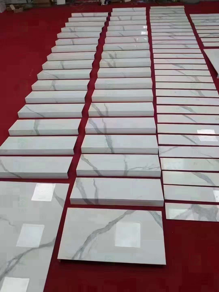 Customized Design Polished White Marble Look Porcelain Floor Tiles Stairs Matte Sintered Stone Stair Steps and Risers