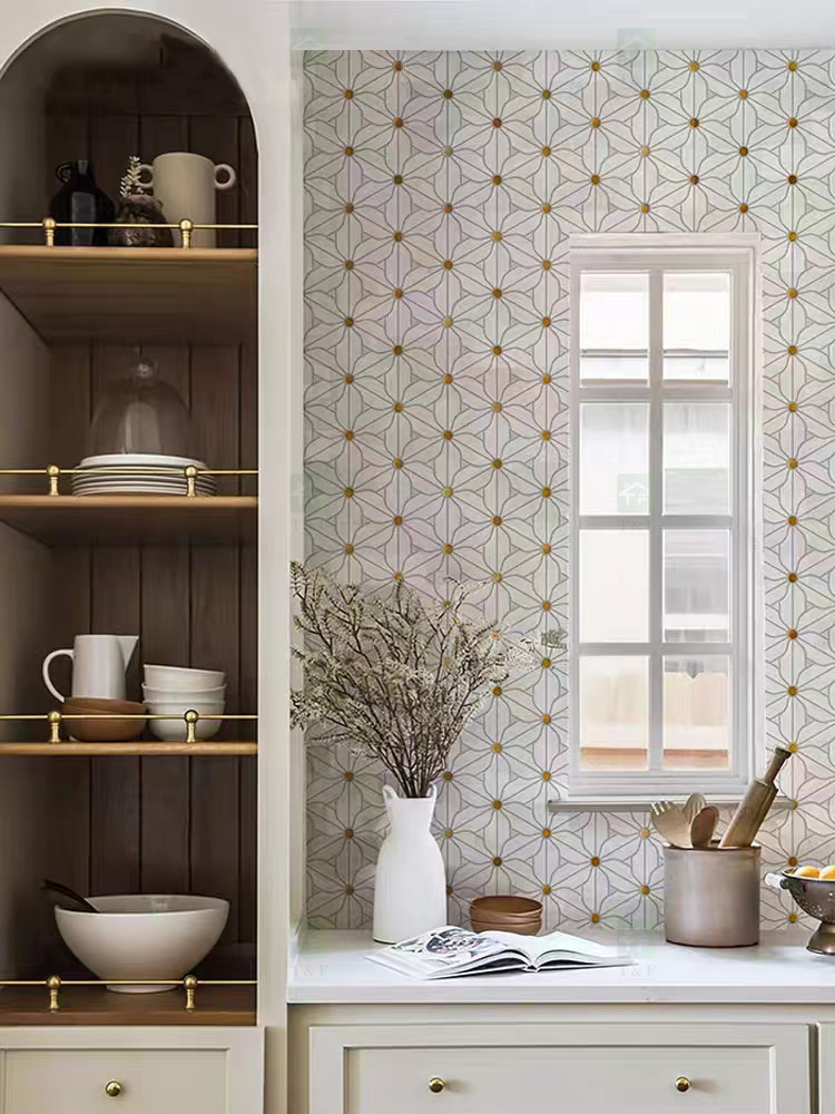 Waterjet Flower Pattern Marble Mosaic Brass Inlay Tile Mosaic Tile for Kitchen Backsplash and Bathroom Wall Tile