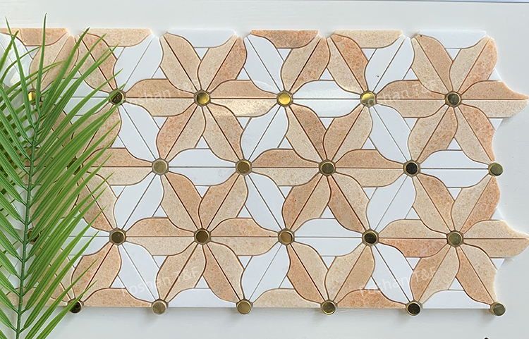 Waterjet Flower Pattern Marble Mosaic Brass Inlay Tile Mosaic Tile for Kitchen Backsplash and Bathroom Wall Tile