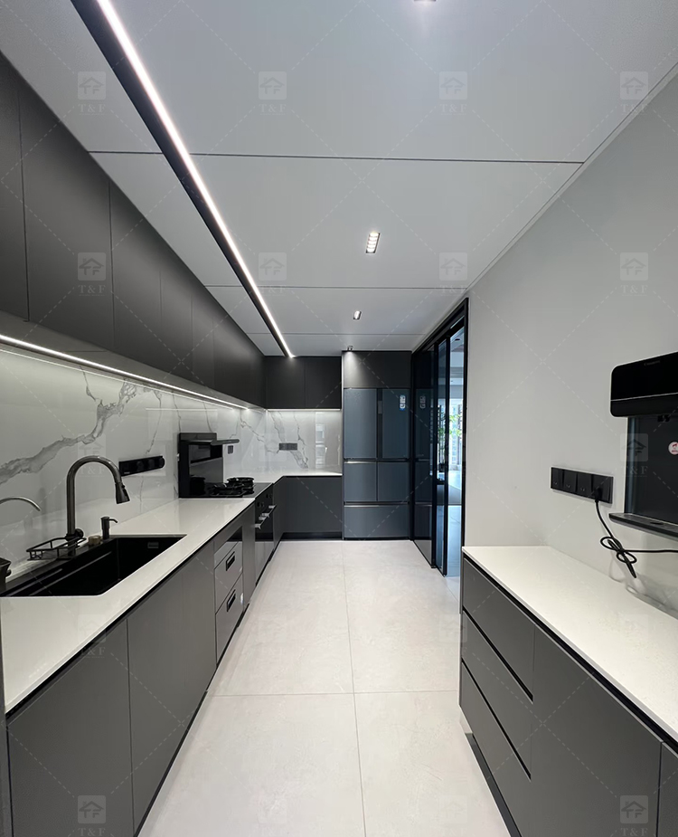 Modern Complete White Kitchen Cabinets in Ltaly Style Aluminum Design with Cupboards for Kitchen Design