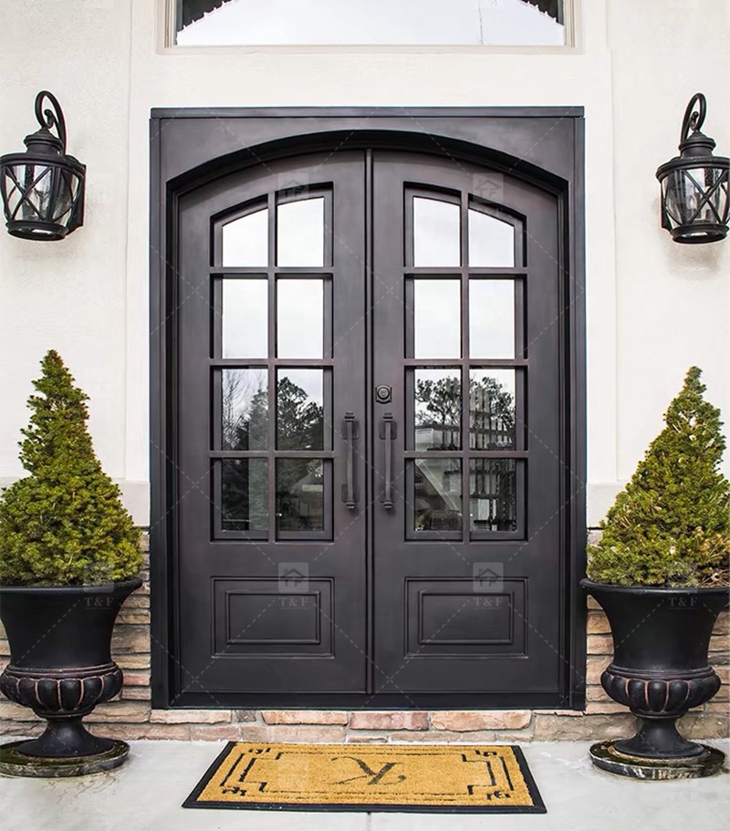 Hot Sale French Aluminum Wrought Iron Door Security Iron Exterior Front Entry Anti-theft Chinese Apartments Villas Outdoor