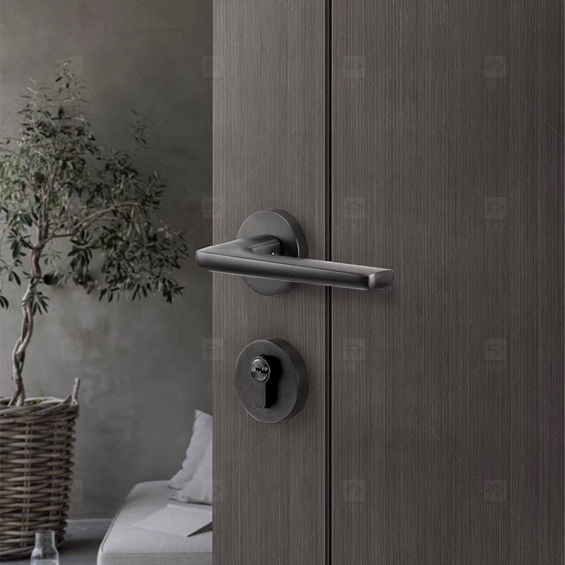 Luxury Gold Magnetic Silent Wooden Door Handle with Split Bedroom Lock Modern Design for Indoor Household for Villas