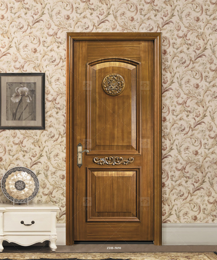 Modern Solid Wood Villa Door Hot Selling Interior Living and Bedroom Door with Carving Technique Finished Surface