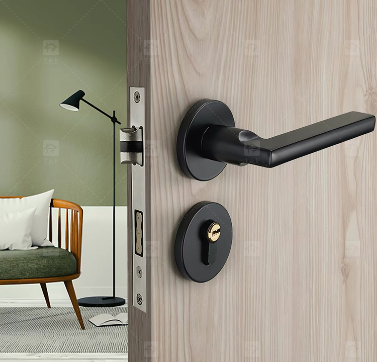 Matte Black Modern Minimalist Villa Door Handle Interior Wood Door Lever Lock Anti-Fingerprint Easy Clean Ambidextrous